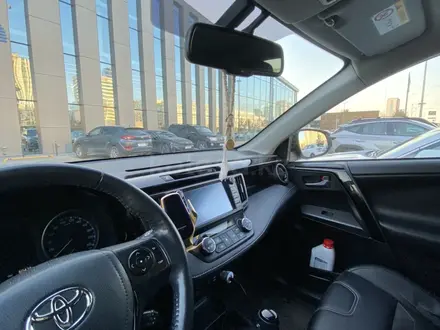 Toyota RAV4 2018 года за 14 500 000 тг. в Астана – фото 5