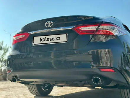 Toyota Camry 2023 года за 15 600 000 тг. в Актау – фото 10