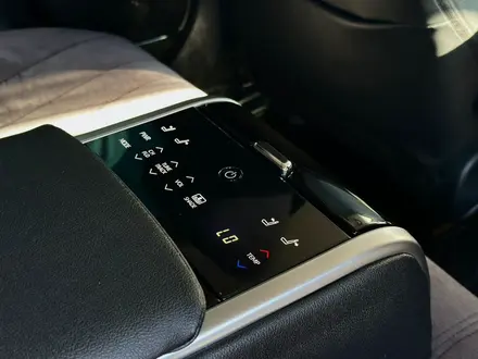 Toyota Camry 2023 года за 15 600 000 тг. в Актау – фото 20