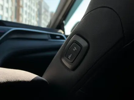 Toyota Camry 2023 года за 15 600 000 тг. в Актау – фото 25