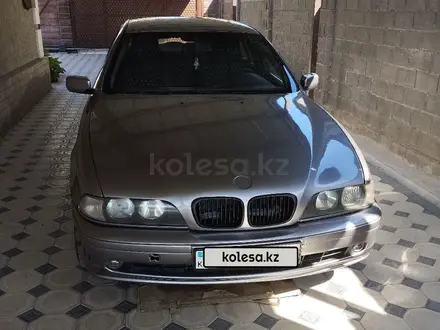 BMW 520 1998 года за 3 500 000 тг. в Алматы – фото 4