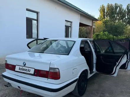 BMW 520 1992 года за 1 500 000 тг. в Шиели – фото 5