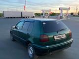 Volkswagen Golf 1994 годаүшін1 050 000 тг. в Уральск – фото 2