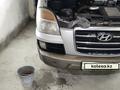 Hyundai Starex 2007 годаfor3 000 000 тг. в Шымкент – фото 2