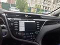 Toyota Camry 2018 года за 13 200 000 тг. в Астана – фото 11
