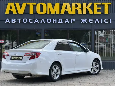 Toyota Camry 2012 года за 7 000 000 тг. в Уральск – фото 4
