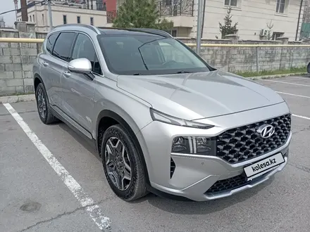 Hyundai Santa Fe 2021 года за 17 700 000 тг. в Алматы