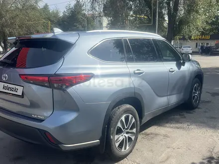 Toyota Highlander 2022 года за 22 500 000 тг. в Алматы – фото 4