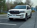 Toyota Land Cruiser 2017 года за 38 000 000 тг. в Алматы