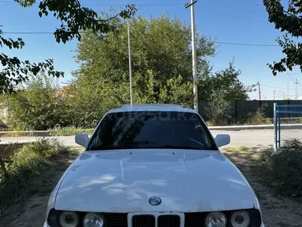 BMW 525 1988 года за 1 300 000 тг. в Туркестан