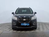 Chevrolet Tracker 2013 года за 5 300 000 тг. в Астана – фото 2