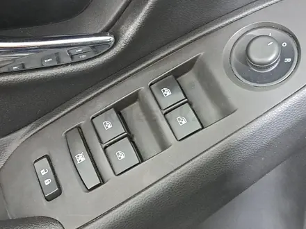 Chevrolet Tracker 2013 года за 5 300 000 тг. в Астана – фото 23