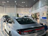 Hyundai Sonata Base 2026 годаүшін12 990 000 тг. в Атырау – фото 3