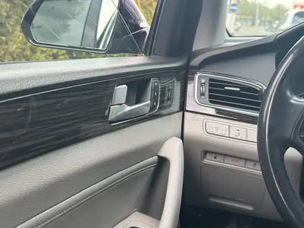 Hyundai Sonata 2016 года за 7 500 000 тг. в Алматы – фото 12
