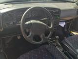 Volkswagen Passat 1995 годаүшін1 100 000 тг. в Усть-Каменогорск – фото 4