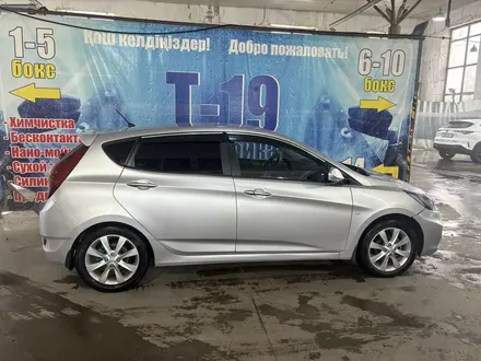 Hyundai Accent 2011 года за 4 200 000 тг. в Усть-Каменогорск – фото 4