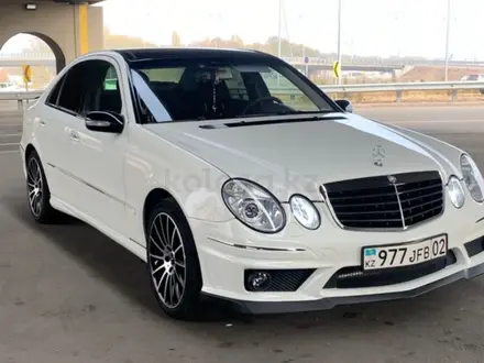 Бампер на мерседес 211 6.3 Амг за 50 000 тг. в Караганда – фото 3