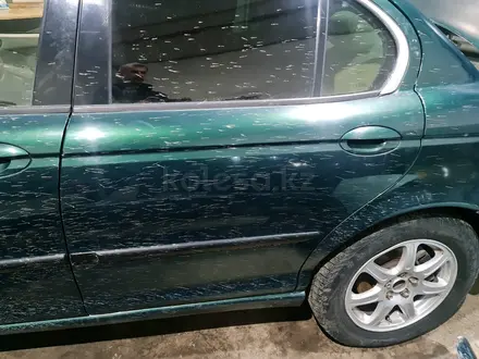 Двери ягуар x-type 2002г за 40 000 тг. в Актобе – фото 4
