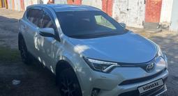 Toyota RAV4 2018 годаүшін13 300 000 тг. в Усть-Каменогорск – фото 4