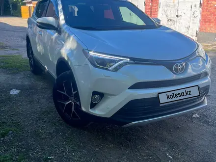 Toyota RAV4 2018 года за 13 300 000 тг. в Усть-Каменогорск – фото 9