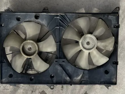 Вентиляторы радиатора в сборе на Toyota Highlander за 20 000 тг. в Алматы – фото 2