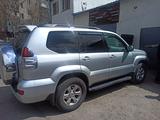 Toyota Land Cruiser Prado 2003 года за 10 300 000 тг. в Караганда – фото 2