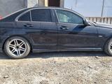 Mercedes-Benz C 200 2010 года за 1 222 222 тг. в Атырау