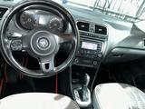Volkswagen Polo 2014 года за 3 650 000 тг. в Жаркент – фото 2