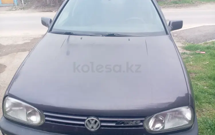 Volkswagen Golf 1997 года за 1 800 000 тг. в Алматы