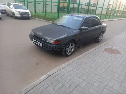 Mazda 323 1993 года за 1 200 000 тг. в Астана – фото 2