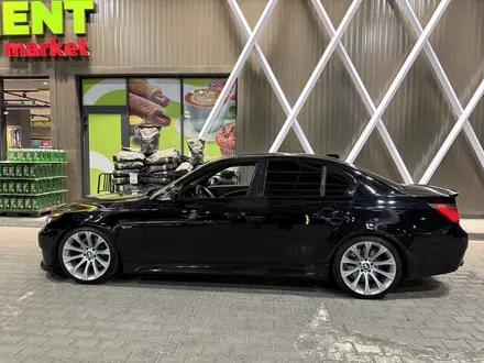 BMW 530 2005 года за 8 500 000 тг. в Алматы – фото 2