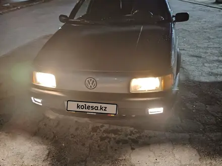 Volkswagen Passat 1992 года за 1 850 000 тг. в Караганда – фото 2