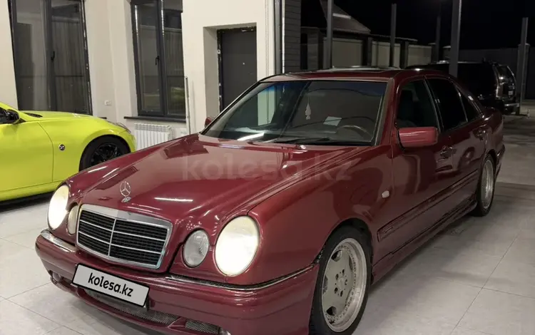 Mercedes-Benz E 320 1998 годаүшін3 200 000 тг. в Алматы