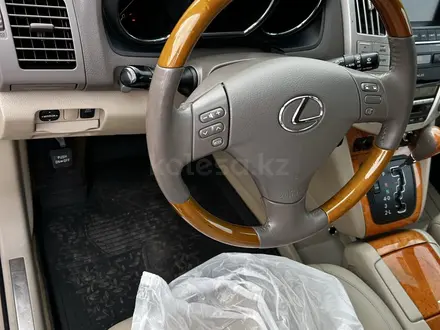 Lexus RX 350 2007 года за 10 600 000 тг. в Алматы – фото 24