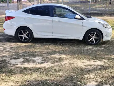 Hyundai Accent 2013 года за 3 950 000 тг. в Алматы – фото 4