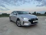 Hyundai Elantra 2019 года за 7 700 000 тг. в Актобе