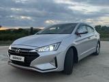 Hyundai Elantra 2019 года за 7 700 000 тг. в Актобе – фото 3