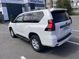 Toyota Land Cruiser Prado 2017 года за 19 300 000 тг. в Усть-Каменогорск – фото 4