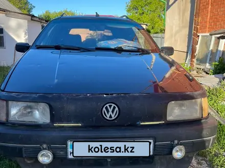 Volkswagen Passat 1992 года за 999 000 тг. в Уральск