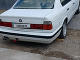 BMW 520 1992 года за 1 000 000 тг. в Шиели – фото 2