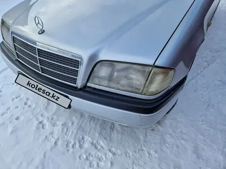 Mercedes-Benz C 180 1993 года за 2 500 000 тг. в Петропавловск – фото 2