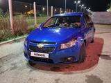 Chevrolet Cruze 2011 года за 4 500 000 тг. в Уральск – фото 3