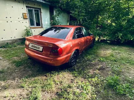 Audi A4 1996 года за 900 000 тг. в Алматы – фото 13