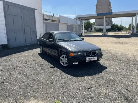 BMW 316 1993 года за 1 600 000 тг. в Павлодар