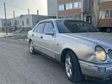 Mercedes-Benz E 320 1996 года за 3 000 000 тг. в Актобе – фото 2