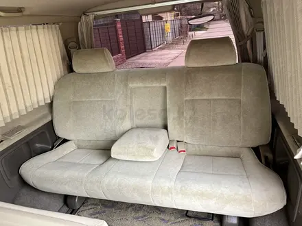 Toyota Grand Hiace 2000 года за 8 500 000 тг. в Талдыкорган – фото 24