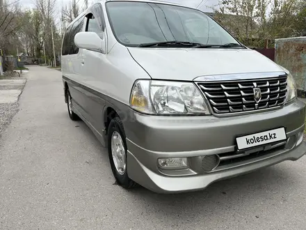 Toyota Grand Hiace 2000 года за 8 500 000 тг. в Талдыкорган – фото 3