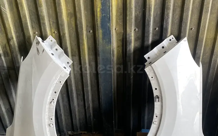 Крыло за 5 000 тг. в Шымкент