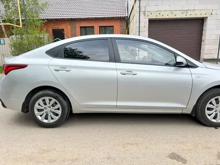 Hyundai Accent 2018 года за 6 900 000 тг. в Астана – фото 4