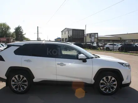 Toyota RAV4 2020 года за 18 500 000 тг. в Костанай – фото 13